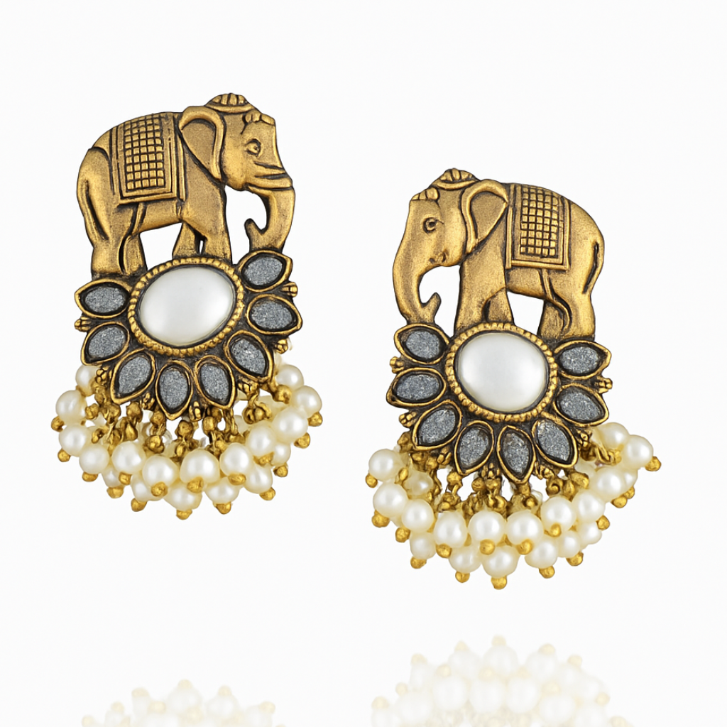 Close-up of Yugavi Keshvi moonstone lotus — large luminous white oval cabochon in rope gold bezel surrounded by eight grey shimmer oval petal stones in sunflower arrangement, antique gold setting, temple jewellery centre stone