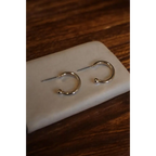 Yugavi Pinkara - YUGAVI